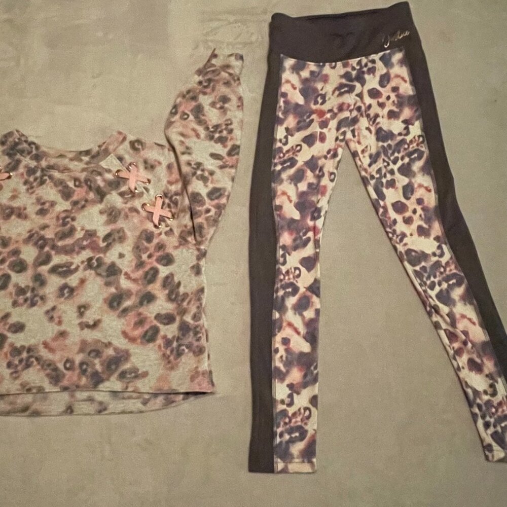 Justice (mall days) size 10 set including stretch pants & matching sweatshirt. - Picture 3 of 13